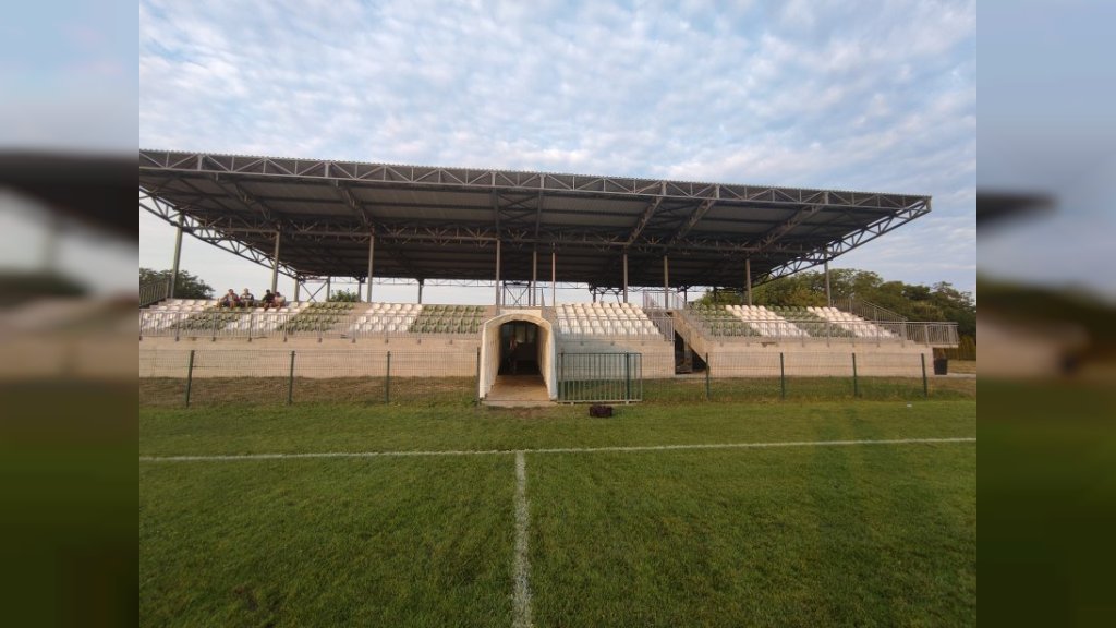 U nedelju u Novim Banovcima opštinski derbi treće lige Omladinac – Jedinstvo (11h)