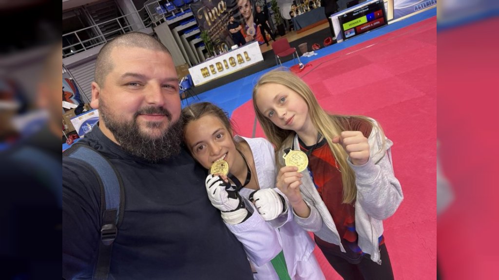 Dva zlata i srebro za „Imperium Pazova“ na 10. Asteriks kupu u Nišu