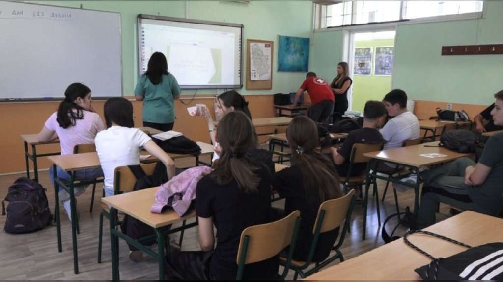 Predavanje o Svetskom danu bez duvanskog dima u Ekonomskoj školi