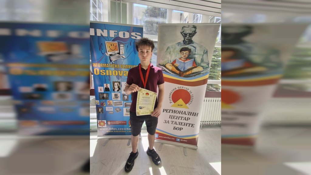 Ponos Stare Pazove: Nemanja među najboljim mladim informatičarima