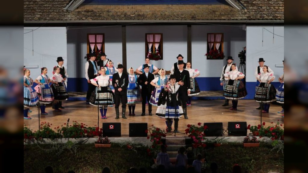 FA Klasje pobednik festivala Tancuj, tancuj...