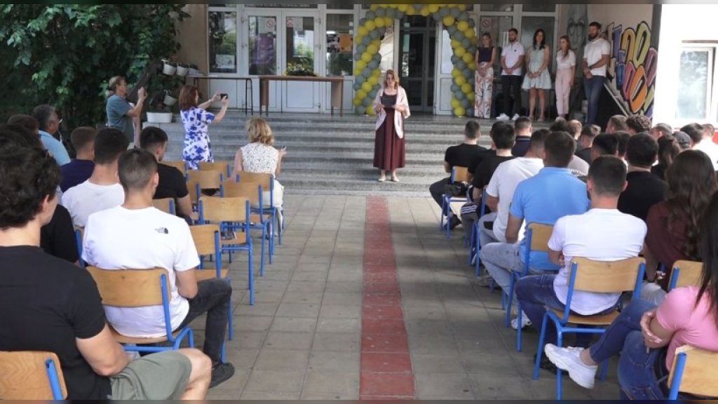 Proglašeni najuspešniji maturanti Tehničke škole