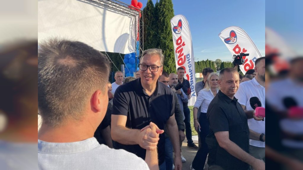 Vučić u Belegišu - meštani ga dočekali u velikom broju, najavio nova ulaganja u infrastrukturu