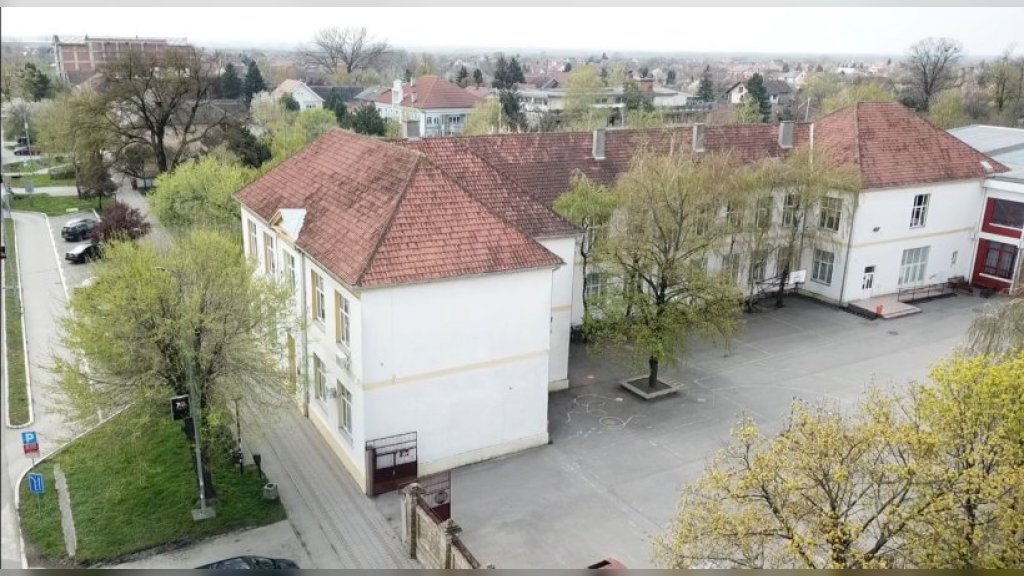 Oprezno u zonama škole - vozači smanjite brzinu!