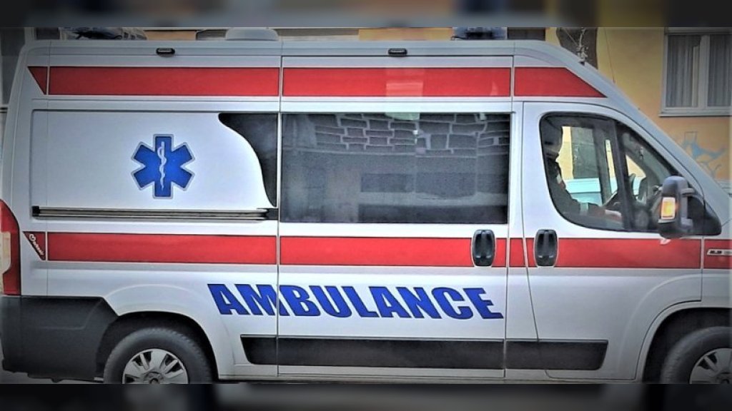U saobraćajnoj nezgodi kod Šimanovaca tri osobe povređene