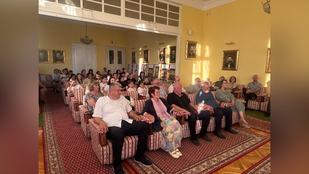 SVEČANO OTVORENA MANIFESTACIJA „ĆIRILICA PIŠE SRCEM”