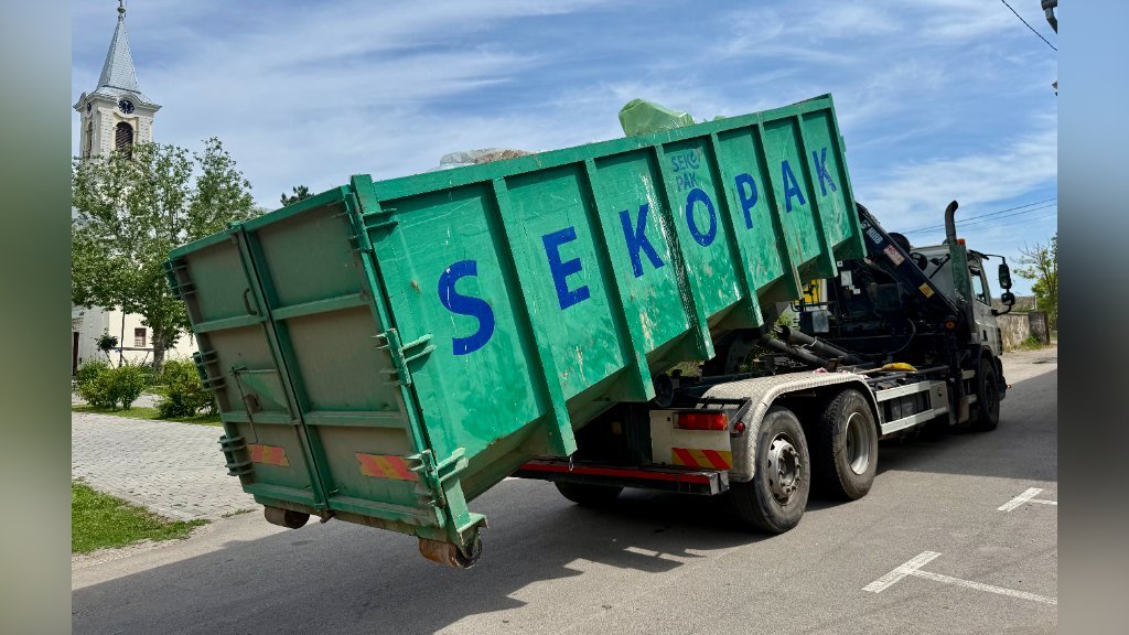 U TOKU AKCIJA PRIKUPLjANjA PESTICIDNOG AMBALAŽNOG OTPADA