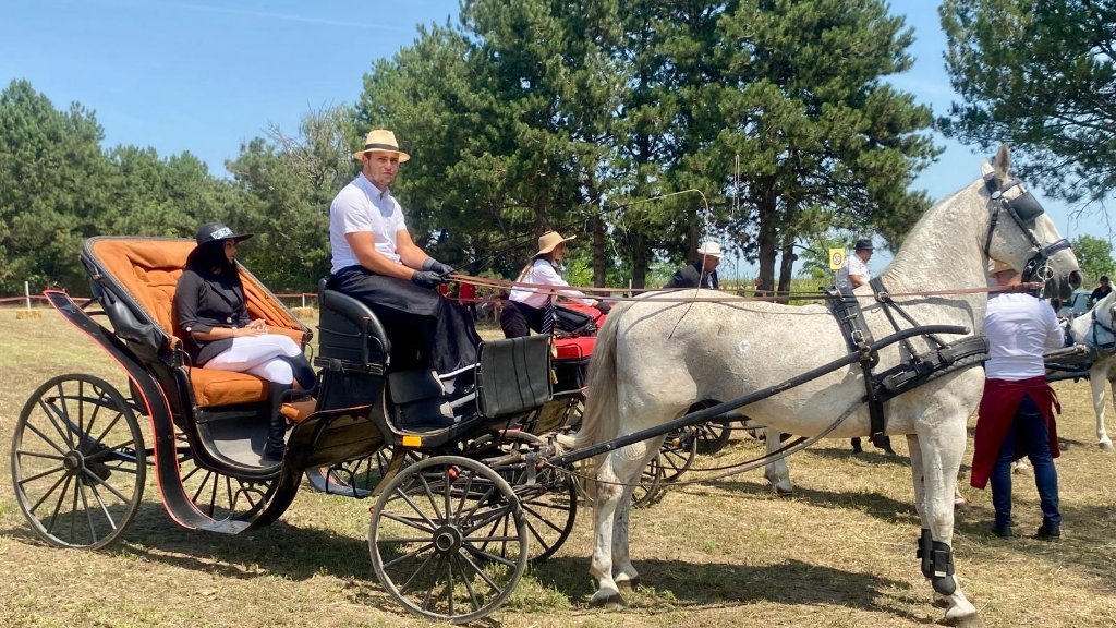 U DOROSLOVU ODRŽANA OSMA FIJAKERIJADA „KONjI NAŠI RAZIGRANI”