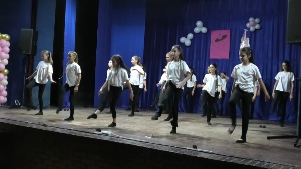 Završni koncert studija Kreativ Dens