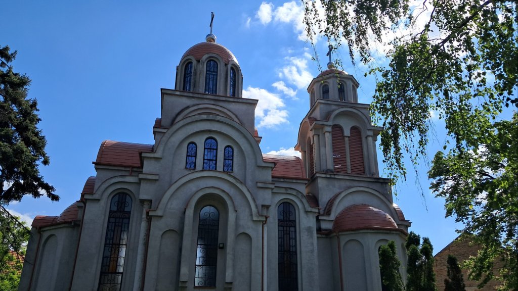 Bogosluženja povodom Vaskrsa u hramu Svetoga Proroka Ilije u Mladenovu