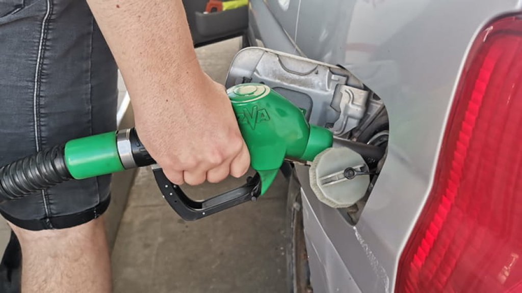 Dizel skuplji za dva dinara, cena benzina nepromenjena