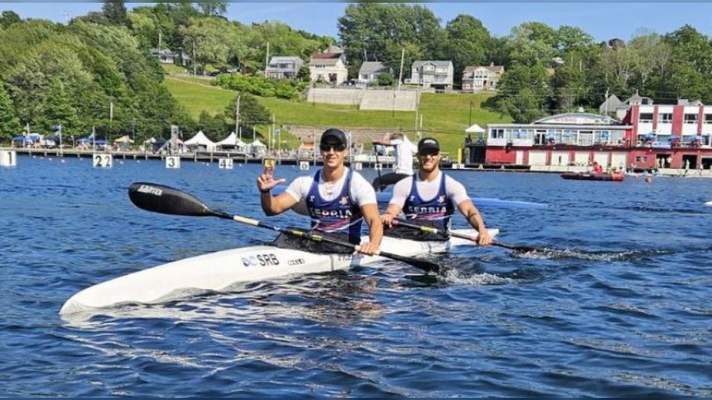 Vještica i Dragosavljević izborili polufinale K2 500 m