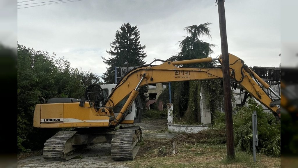 POČELO RAŠČIŠĆAVANJE PROSTORA NEKADAŠNJE FABRIKE "MERKUR"