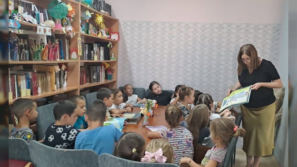 Najmlađi čitaoci obeležili Međunarodni dan pismenosti u Tovariševu