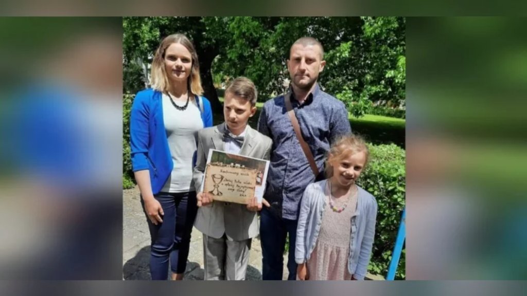 KORENI ZOVU: Melinda je napustila englesko sivilo da bi ponovo osetila toplotu srpskog sunca