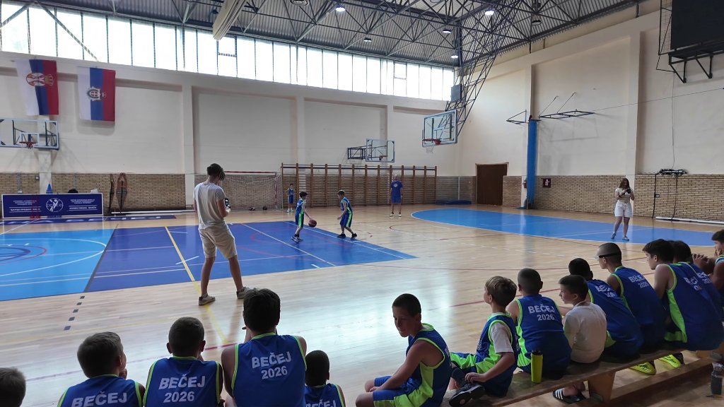 Četvrti letnji košarkaški kamp u Bečeju