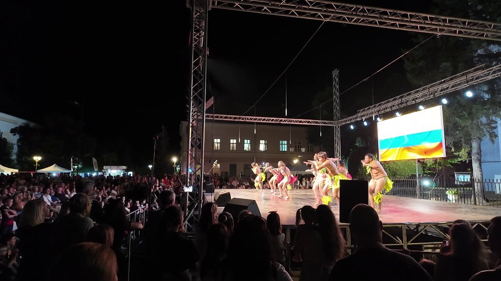 Spuštena zavesa na 11. „Bečej folk fest”