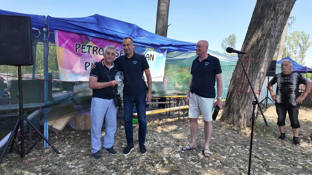 „Petrovoselski dan”: Uz kulinarsko takmičenje, plaketa Draganu Rakiću