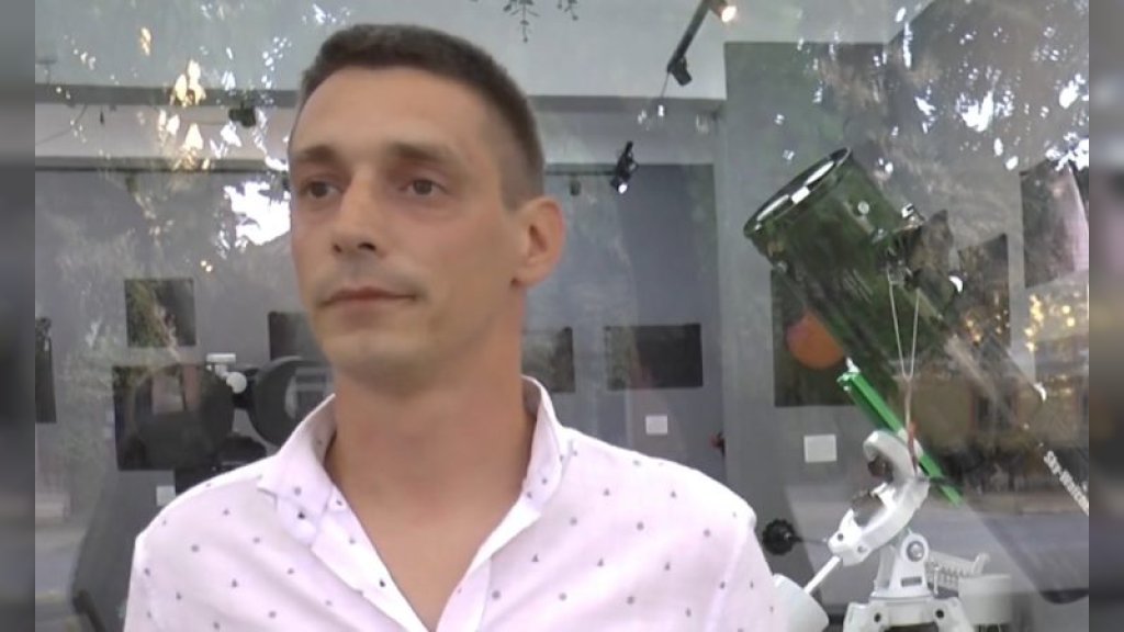 Izložba „Nebo na veresiju“