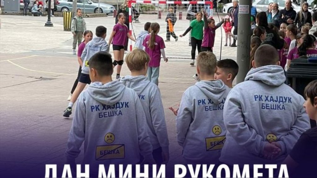 Dan mini rukometa održan u Inđiji