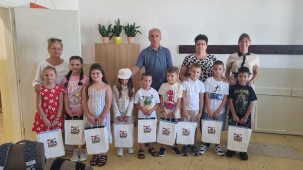 Šid: U prvi razred krenulo 228 prvaka