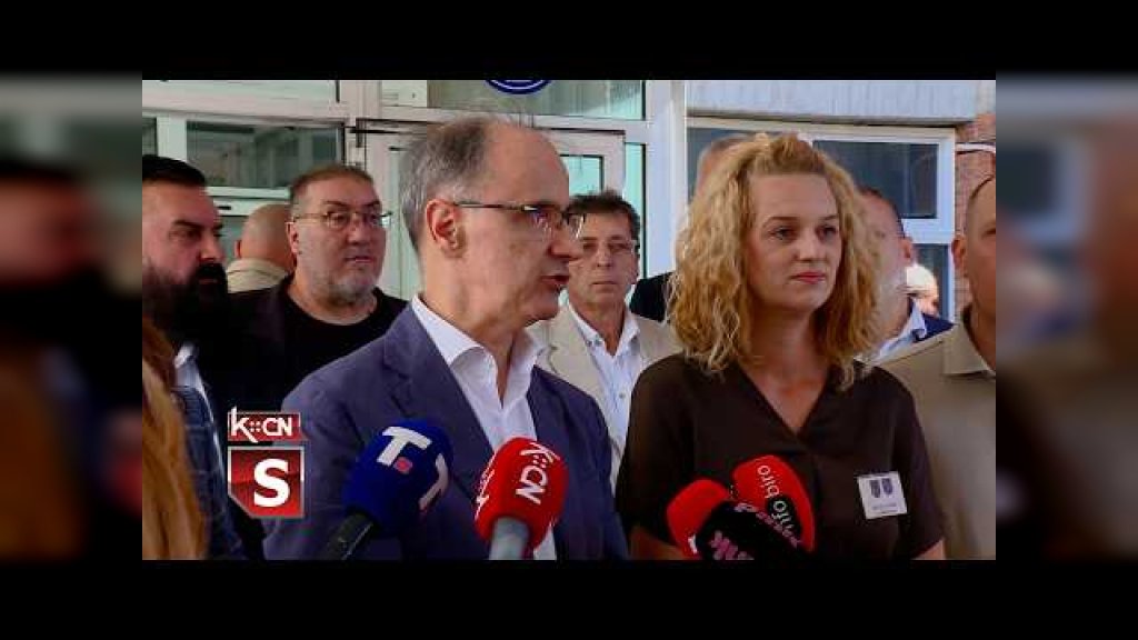 Poseta premijera Macuta Domu zdravlja Šid
