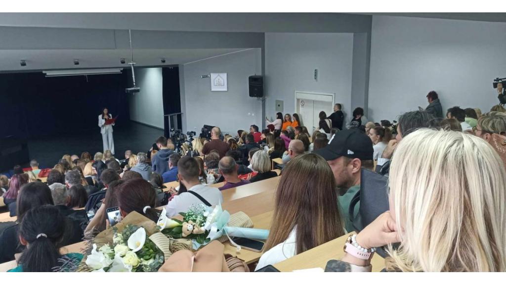 Svečanom dodelom diploma obeležen je Dan studenata kikindske visokoškolske ustanove