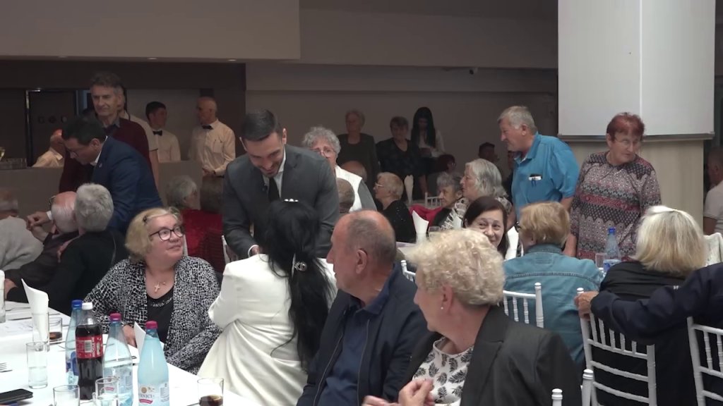 Penzioneri u Kikindi u fokusu dijaloga: tribina o penzijskom sistemu, potrebama i kvalitetu života