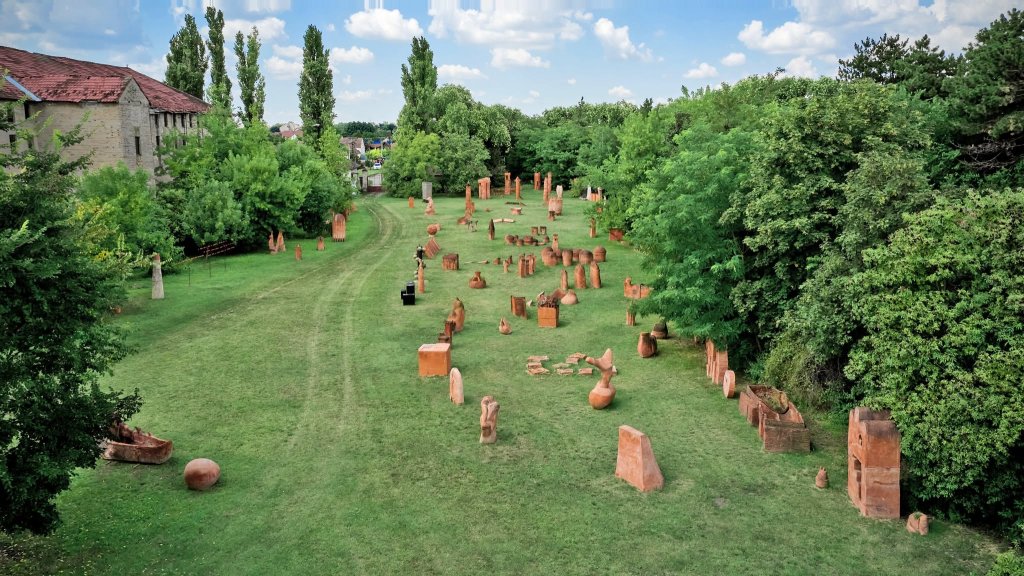 Kikinda ponovo postaje centar svetske umetnosti: Počinje 45. Simpozijum „Terra”
