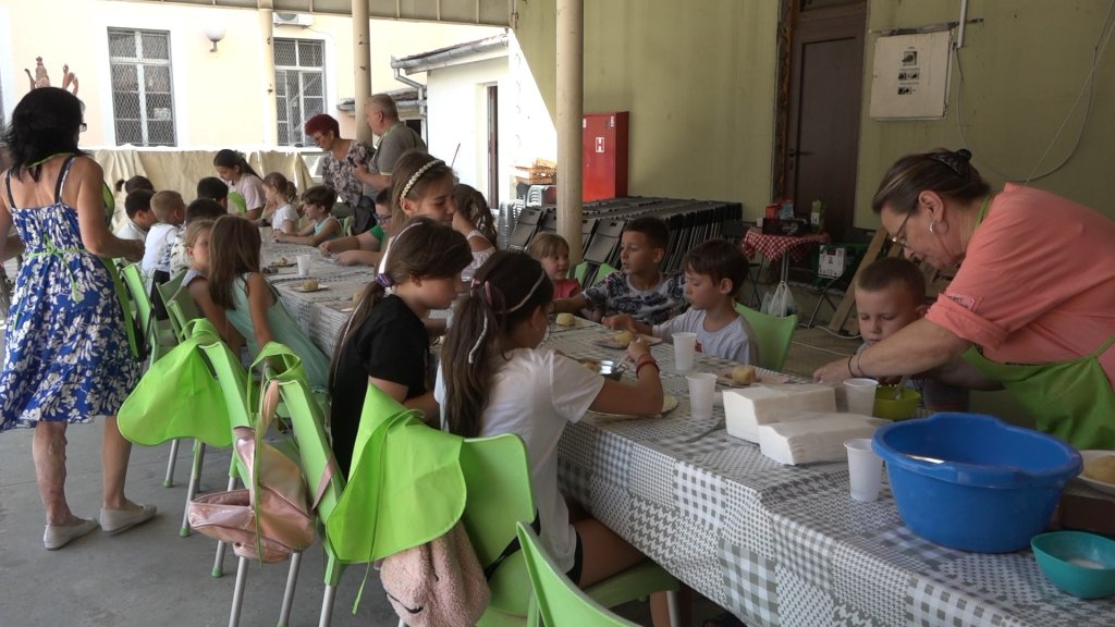 Gomboce, igra i druženje na radionici „Mali kuvar“