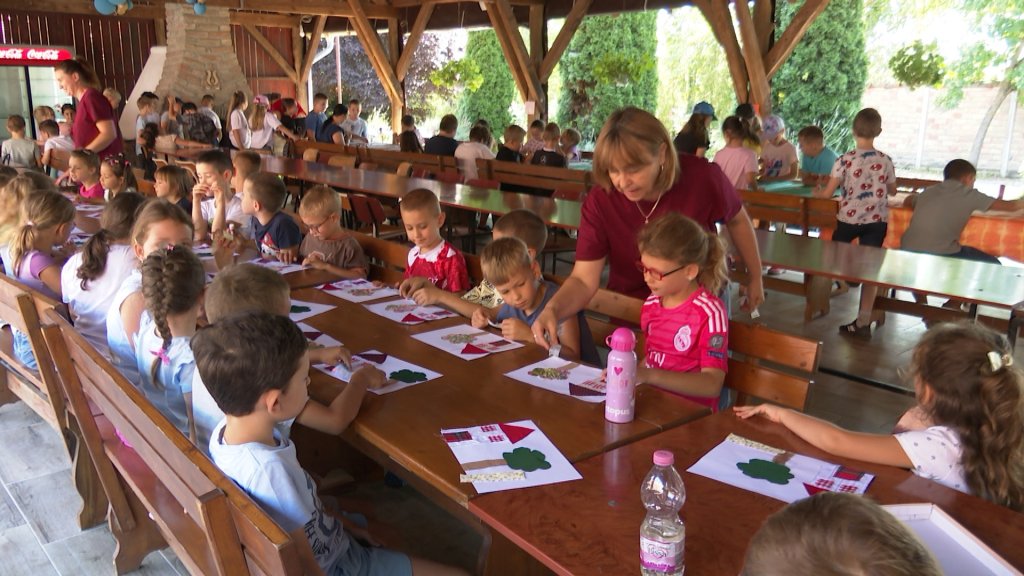Jubilarni Etno-kamp „Torontal“ okupio rekordan broj mališana