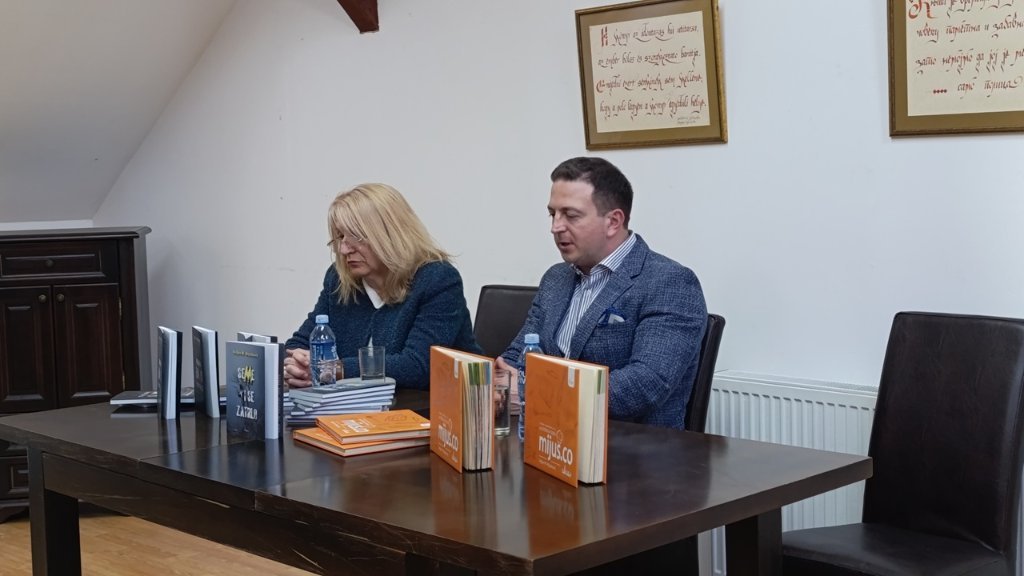 Predstavljen krimi-roman Veljka Mijuškovića „Seme ti se zatrlo”
