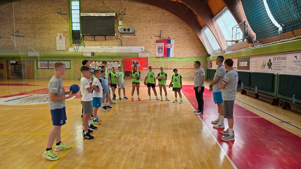 U toku je 6. Handball friends