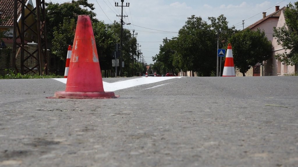 Oprez u saobraćaju: Radovi na održavanju lokalnih puteva