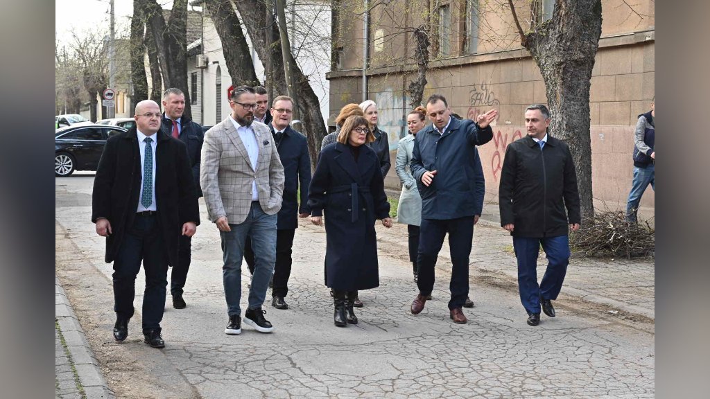 Gojković i Juhas obišli investicione radove u Subotici