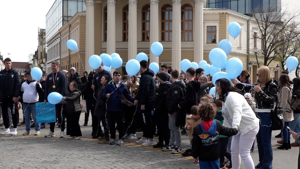 Svetski dan osoba sa autizmom: „Treba gledati dete kao dete, a ne kao dijagnozu” 