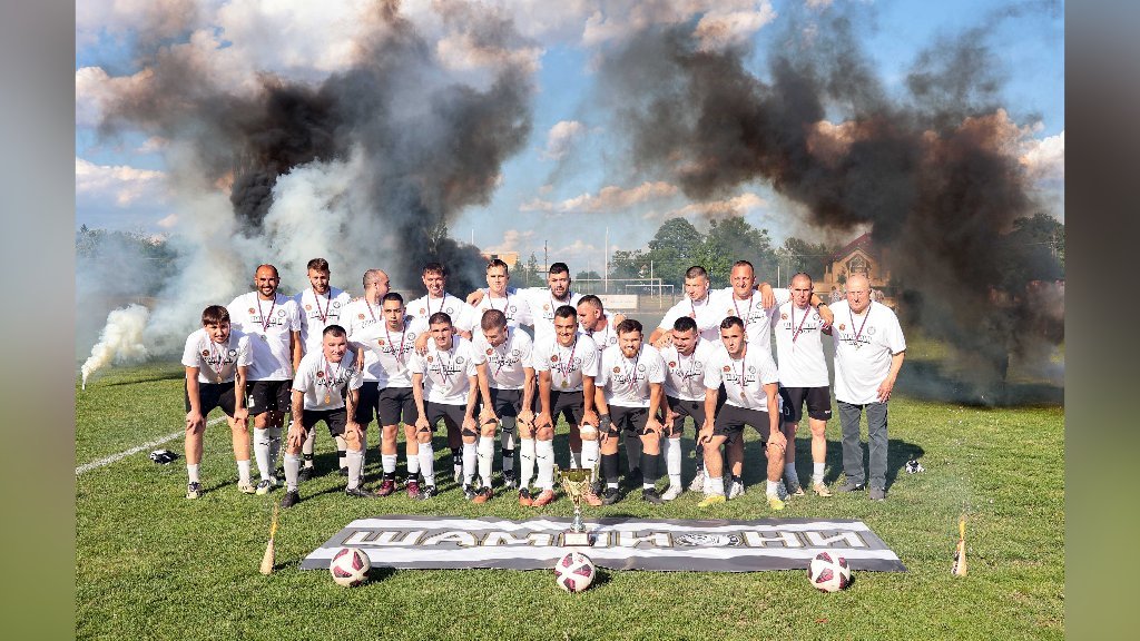 Uručen trofej pobedniku GFL