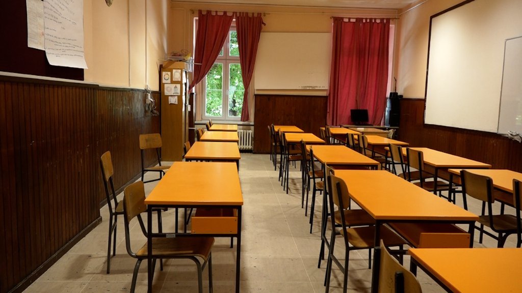 Počeo upis u Školu za osnovno obrazovanje odraslih u Subotici