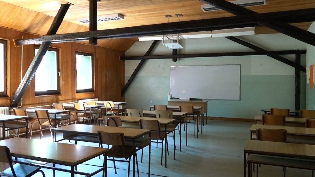Upis u srednje škole: Najviše slobodnih mesta ostalo je na četvorogodišnjim smerovima