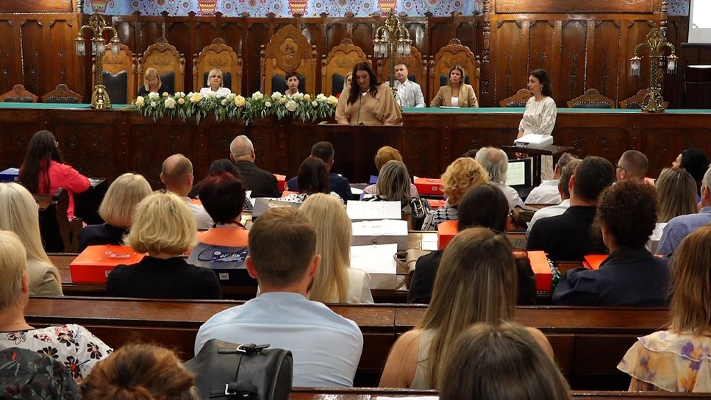 Potreba za hraniteljskim porodicama velika