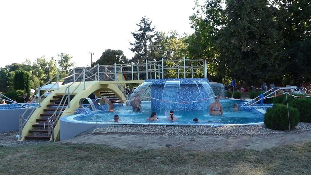 „REKI” čeka posetioce sa pet bazena i bogatim sadržajem