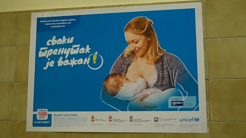 Da li bebama koje se hrane isključivo majčinim mlekom treba davati vodu tokom letnjih vrućina?
