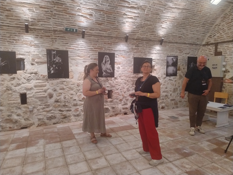 1787906587411_derrc157s_Izlozba Vladimira Jovanovica Foto Mariniranje.jpg