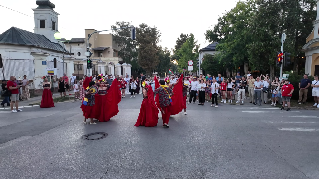 1786693113236_xt043b82h_vlcsnap-2026-08-14-09h37m56s479.png