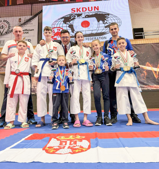 1776757483298_hi2t7bkgw_karate03.jpg