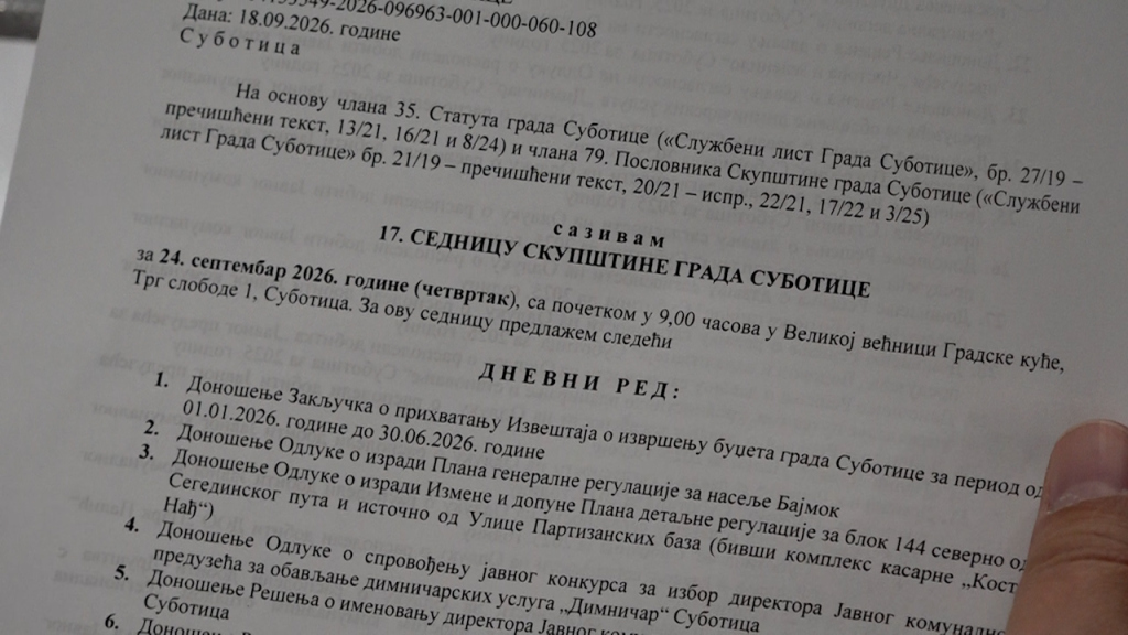 1790245521567_7f84zyu2c_skupstina 24sept 04.jpg